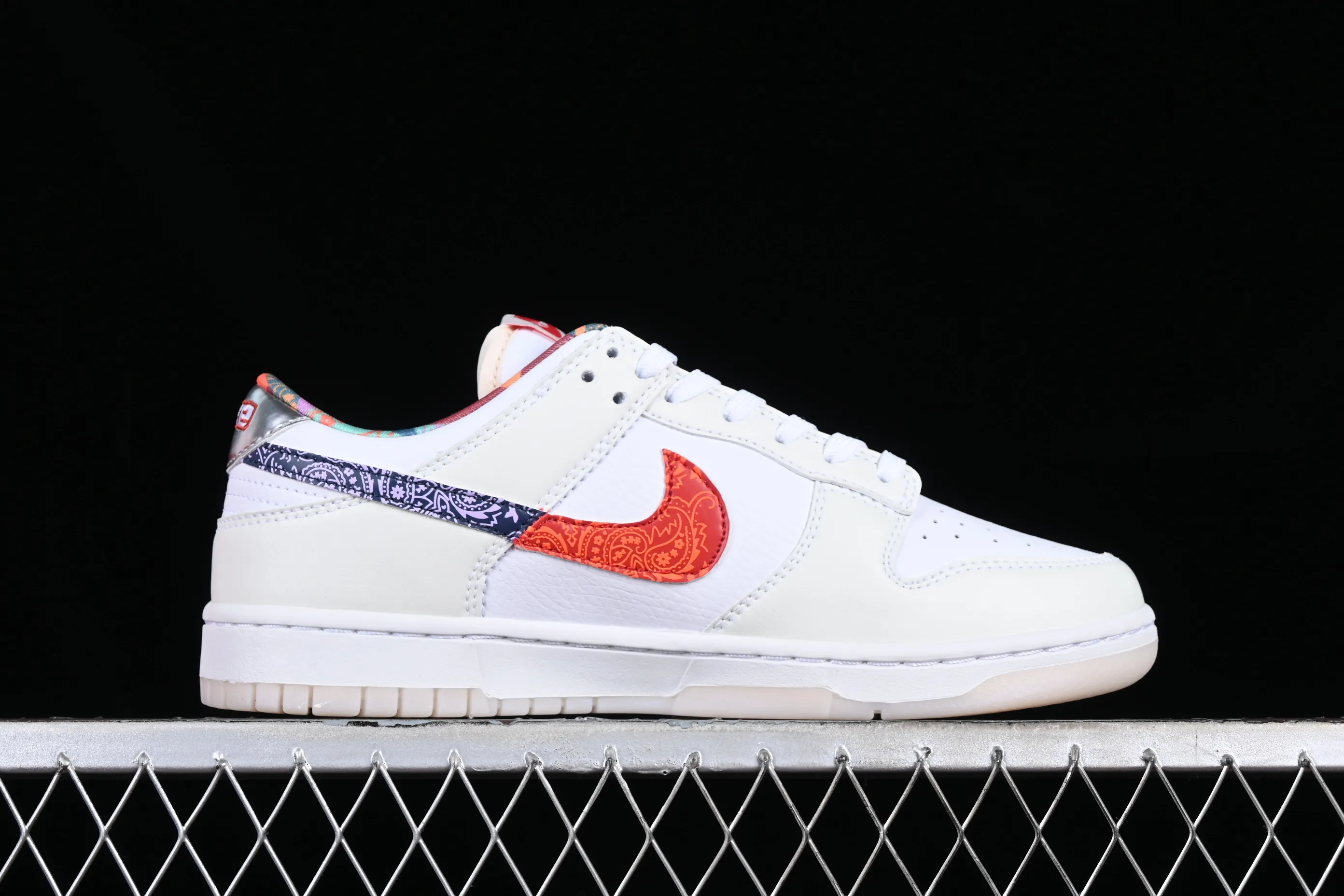 All Categories Nk SB Dunk Series Nk SB Dunk Low Low-top Shoes Nk Dunk Low "Paisley" New Cashew Flower SB Low-top Casual Sports Skateboard Shoes FN8913-141